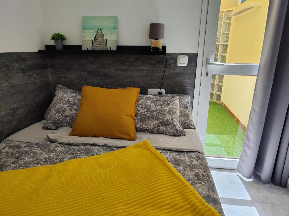 פוארטו דל רוסריו Fabelo Apartment, Puerto Del Rosario מראה חיצוני תמונה