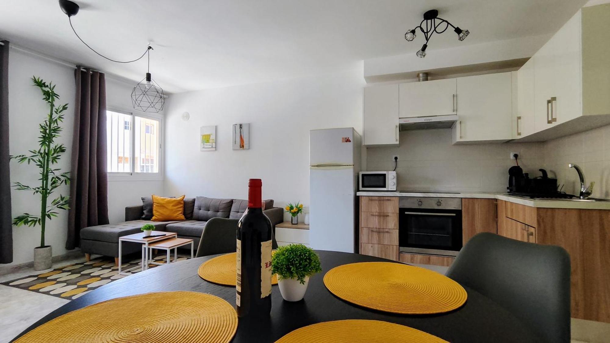 פוארטו דל רוסריו Fabelo Apartment, Puerto Del Rosario מראה חיצוני תמונה